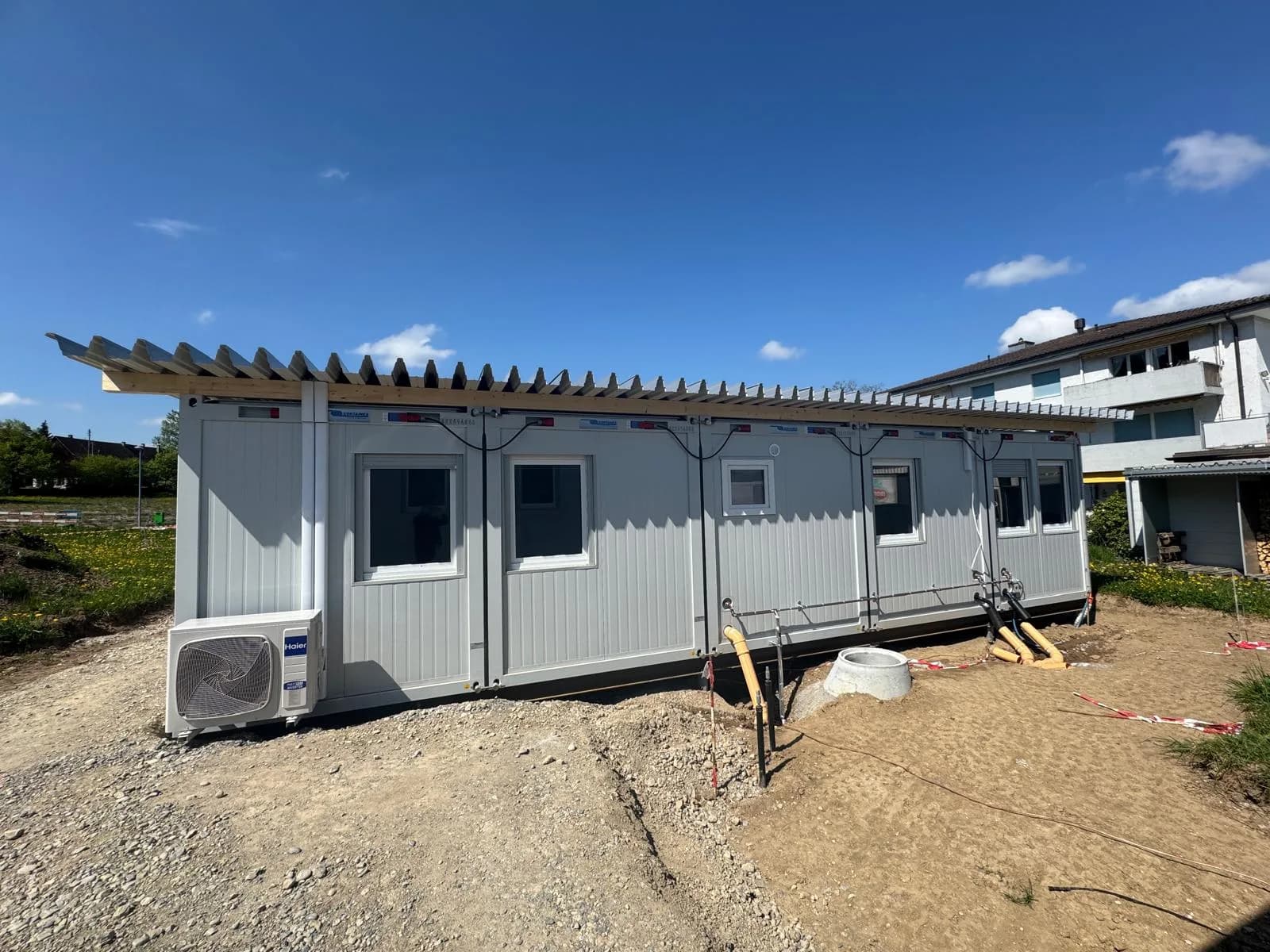 Umsetzung einer Asylunterkunft in Hüttikon – 89m2 Group Projektbild 1