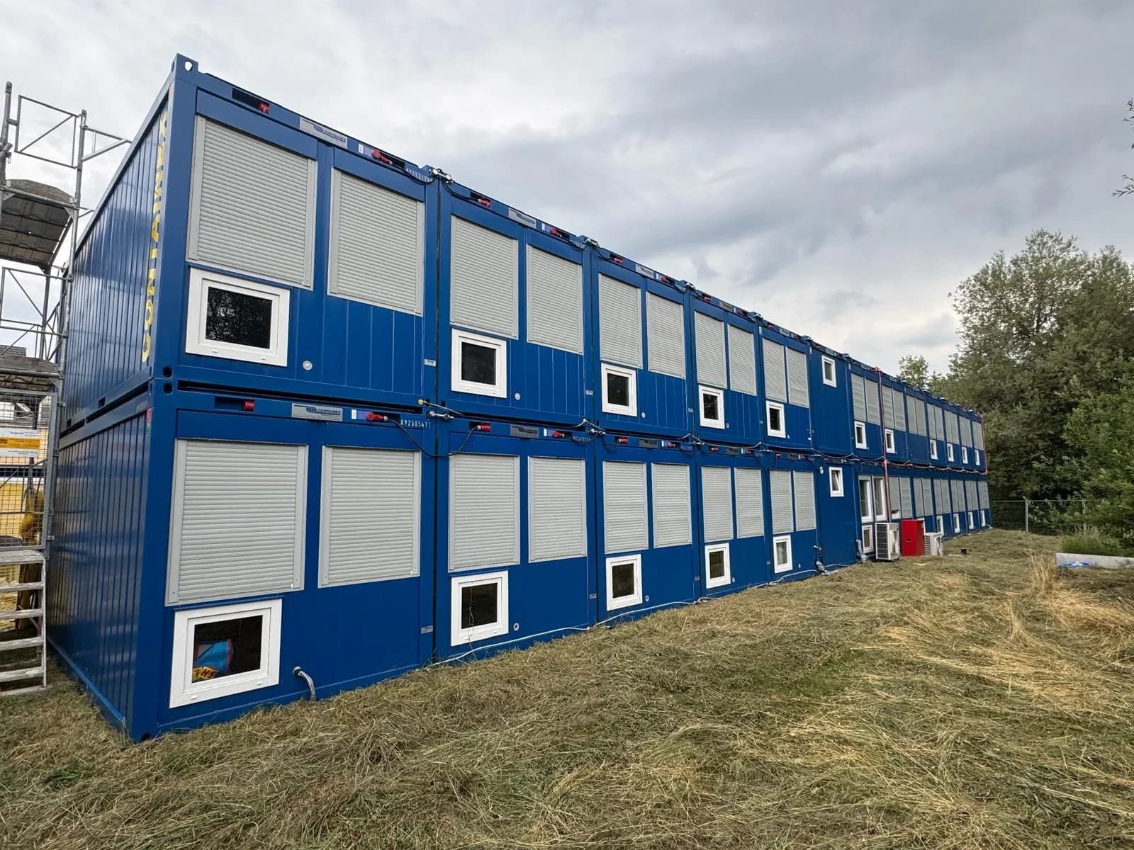 Umsetzung eines Schulprovisoriums in Wetzikon – 89m2 Group Projektbild 1
